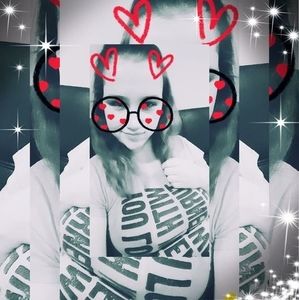 Meet your Posher, Ilana